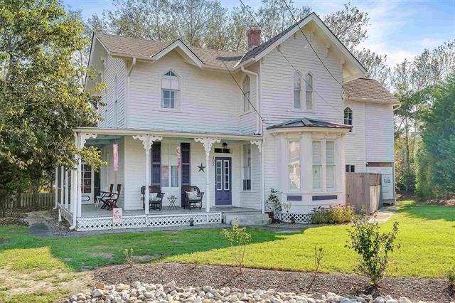 402 Lincoln Avenue in Cape May Point